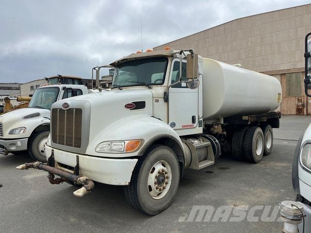 Peterbilt 348 Vízszállító teherautók