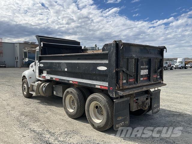 Peterbilt 348 Billenő teherautók