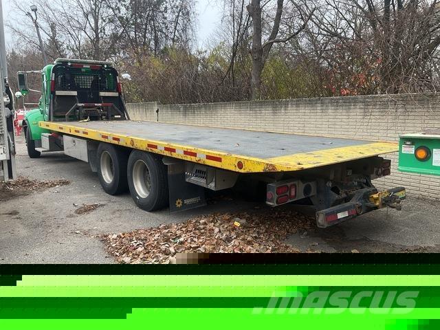 Peterbilt 348 Műszaki mentők