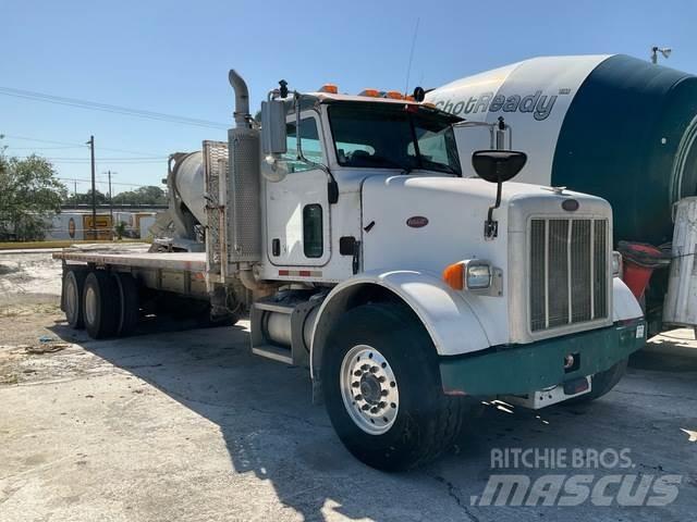 Peterbilt 357 Platós / Ponyvás teherautók