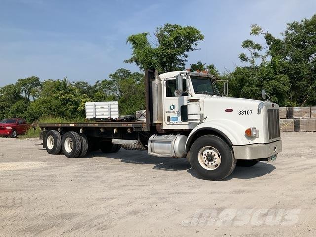 Peterbilt 357 Platós / Ponyvás teherautók