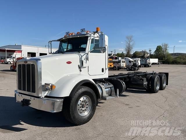 Peterbilt 365 Vezetőfülke és belső tartozékok