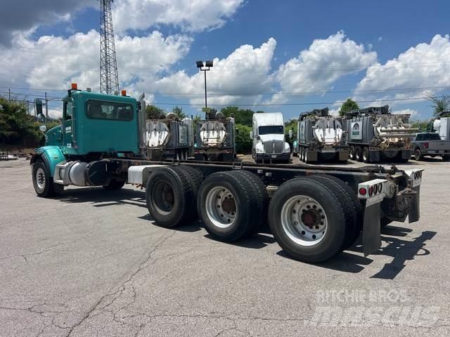 Peterbilt 365 Vezetőfülke és belső tartozékok