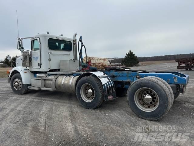 Peterbilt 367 Nyergesvontatók
