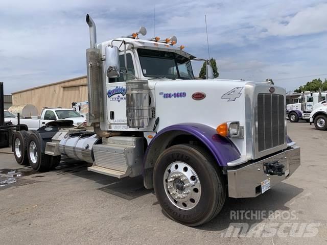 Peterbilt 367 Nyergesvontatók