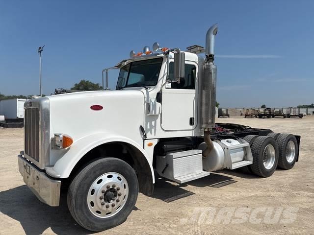 Peterbilt 367 Nyergesvontatók