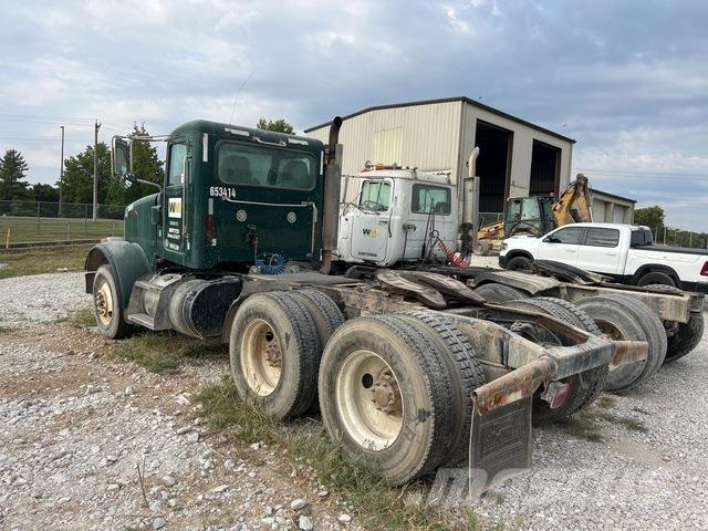 Peterbilt 367 Nyergesvontatók