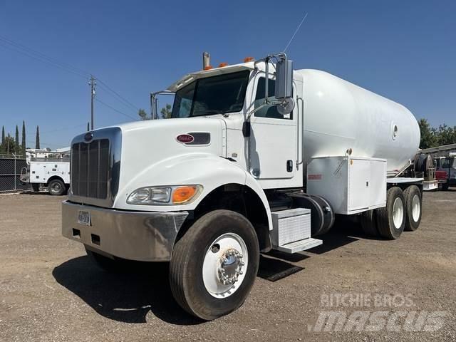 Peterbilt 382 Tartályos teherautók