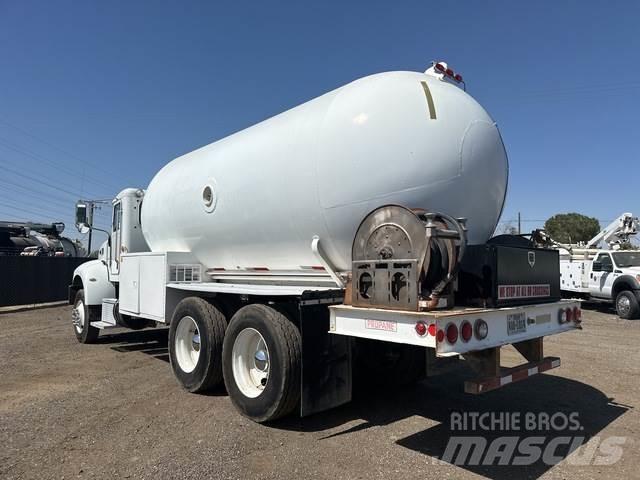 Peterbilt 382 Tartályos teherautók