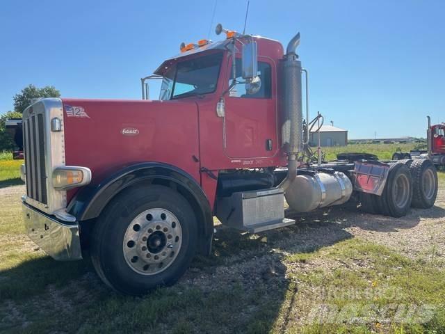 Peterbilt 388 Nyergesvontatók