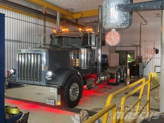 Peterbilt 388 Nyergesvontatók