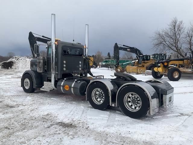 Peterbilt 388 Nyergesvontatók
