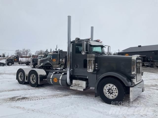 Peterbilt 388 Nyergesvontatók