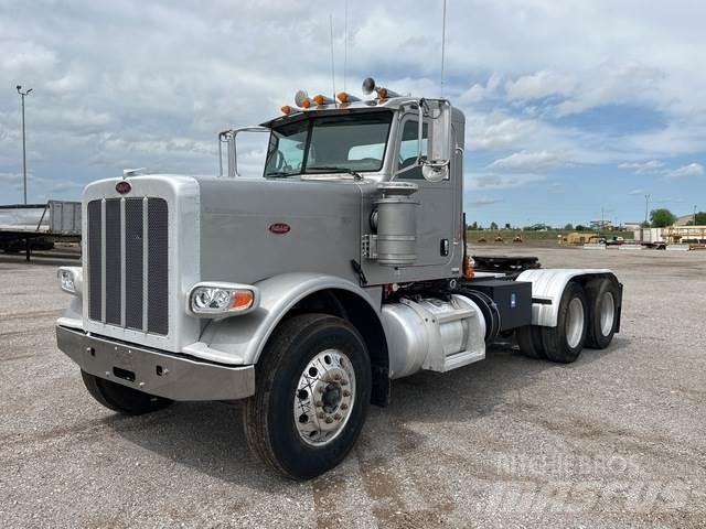 Peterbilt 388 Nyergesvontatók
