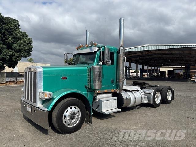 Peterbilt 388 Nyergesvontatók
