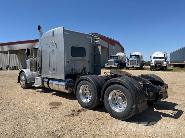 Peterbilt 389 Nyergesvontatók