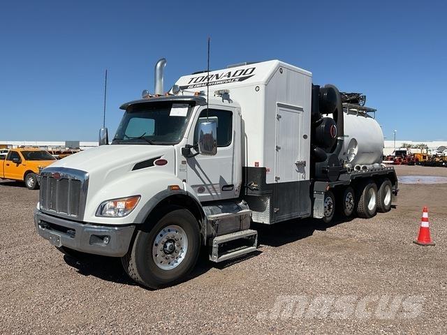 Peterbilt 548 Lánctalpas kotrók