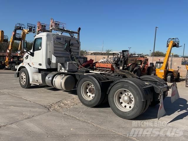 Peterbilt 567 Nyergesvontatók