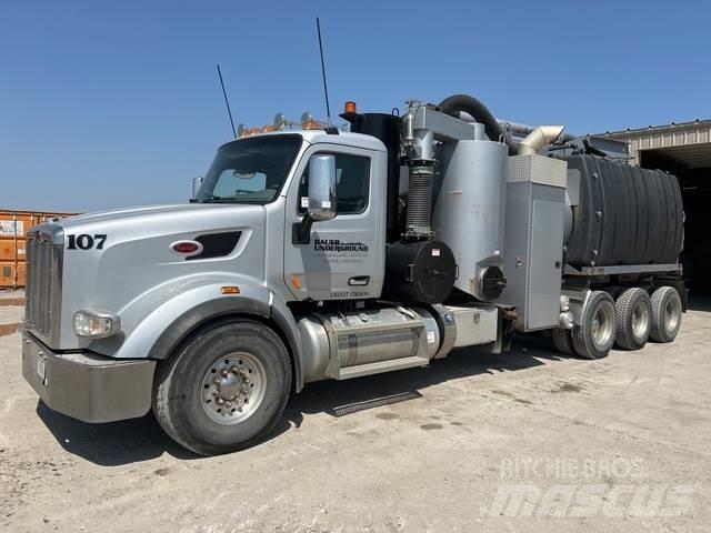 Peterbilt 567 Lánctalpas kotrók