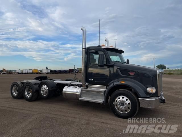 Peterbilt 567 Nyergesvontatók