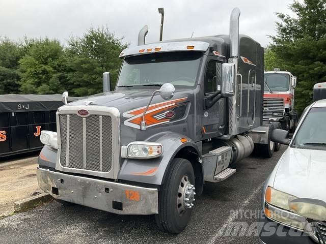 Peterbilt 567 Nyergesvontatók