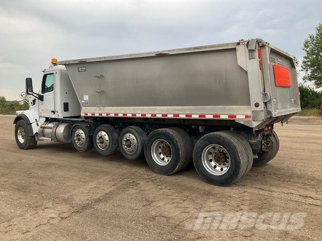 Peterbilt 567 Billenő teherautók