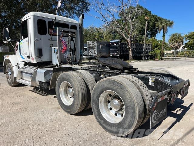 Peterbilt 567 Nyergesvontatók