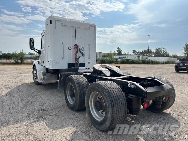 Peterbilt 579 Nyergesvontatók