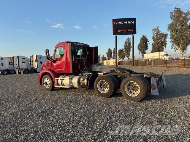 Peterbilt 579 Nyergesvontatók