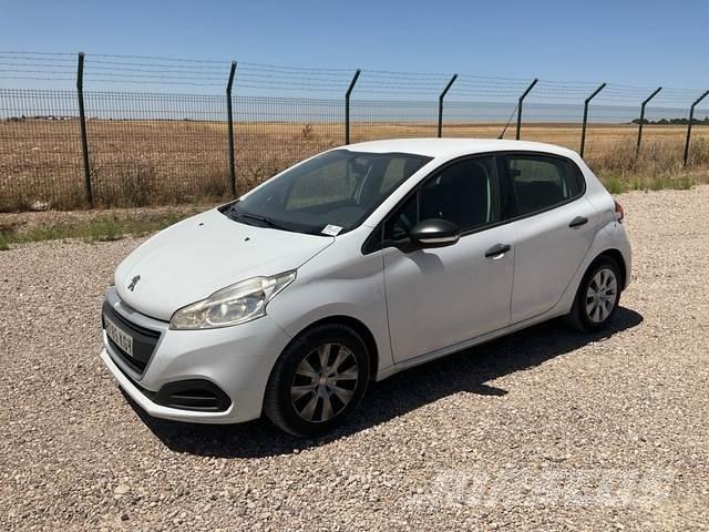 Peugeot 208 Kistehergépjárművek