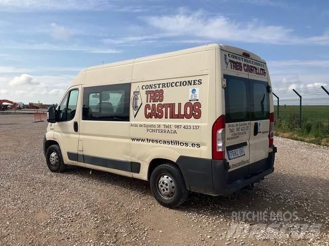 Peugeot Boxer Dobozos teherautók
