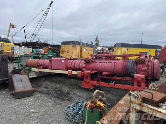  Pileco D30-32 Hidraulikus cölöpverők
