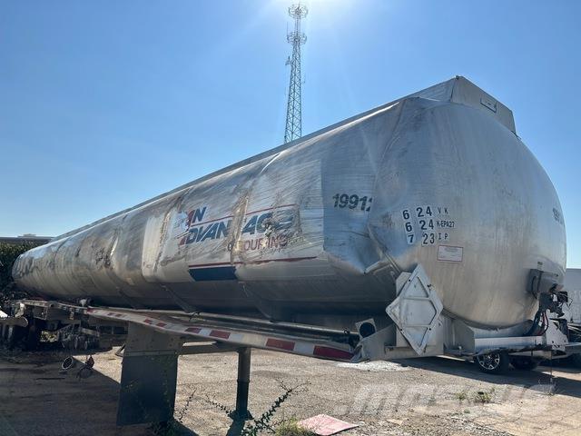 Polar  Tartályos pótkocsik