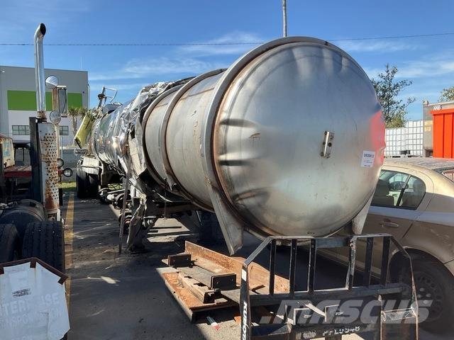 Polar  Tartályos pótkocsik