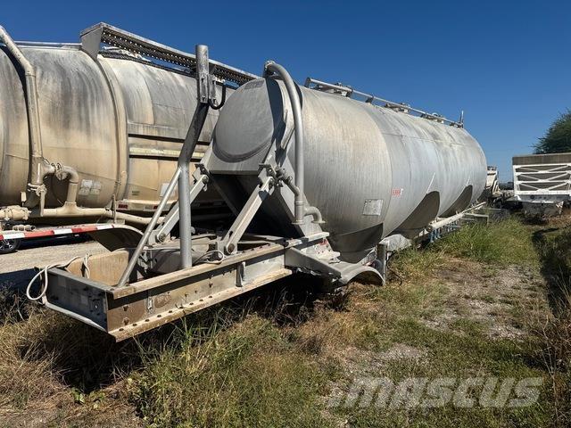 Polar  Egyéb pótkocsik