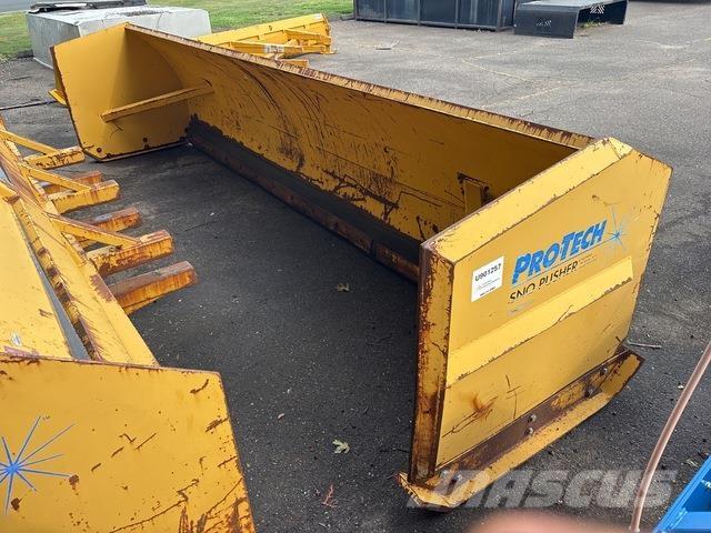  Pro-Tech Hóeltakarítók