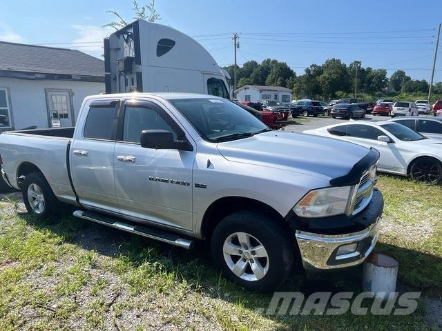 RAM 1500 Kis teherszállító/Platós kocsi