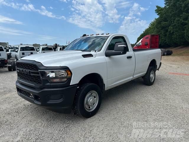 RAM 2500 Egyéb