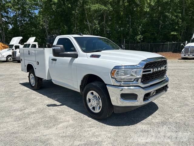RAM 3500 Kis teherszállító/Platós kocsi
