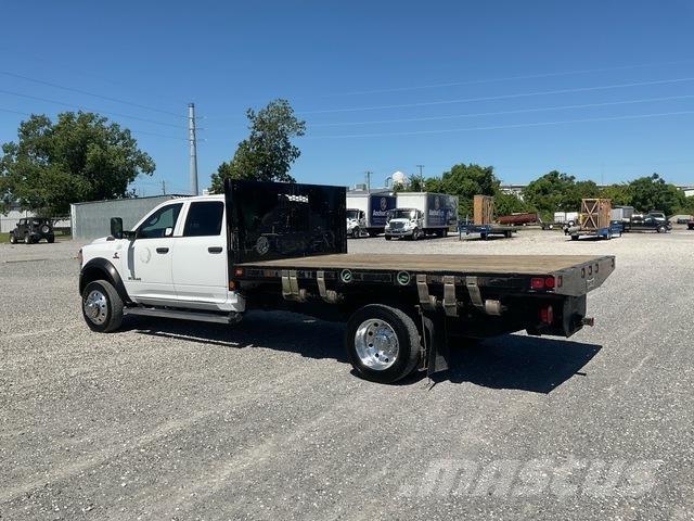 RAM 4500 Platós / Ponyvás teherautók