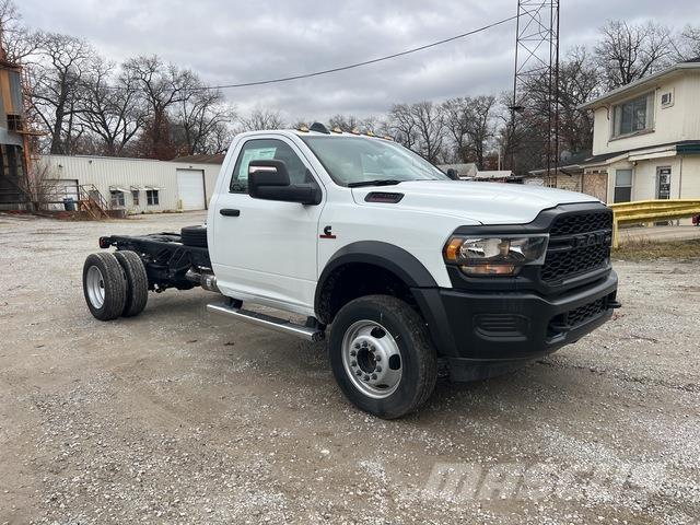 RAM 5500 Vezetőfülke és belső tartozékok