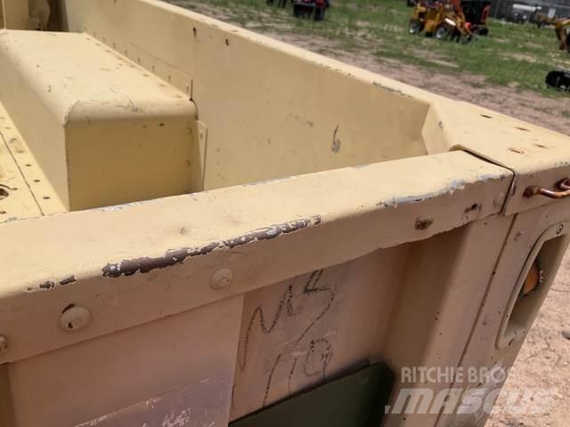  Raytheon M1102 Egyéb pótkocsik
