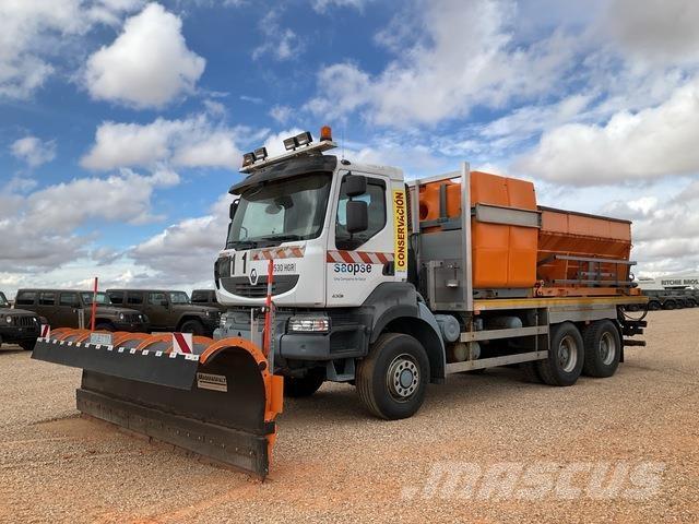Renault Kerax Hóeltakarítók
