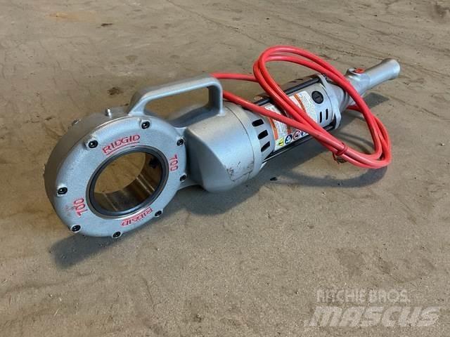  Ridgid 700-T2 Távvezeték eszközök