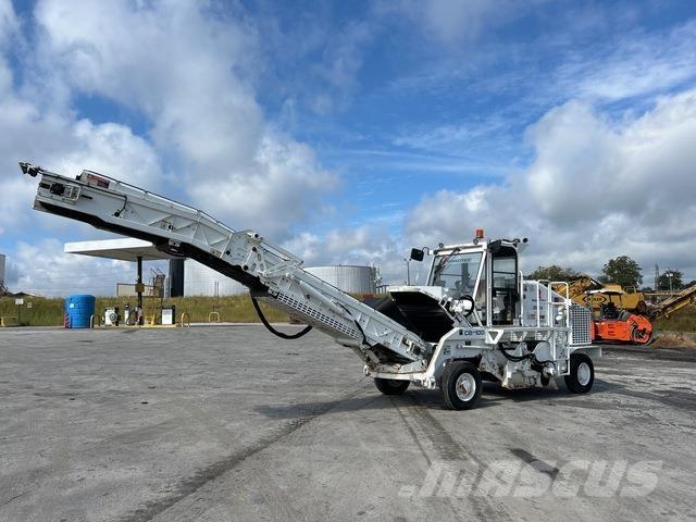Roadtec CB100 Beltéri takarító gépek