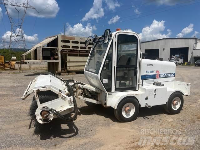 Roadtec FB-85 Beltéri takarító gépek