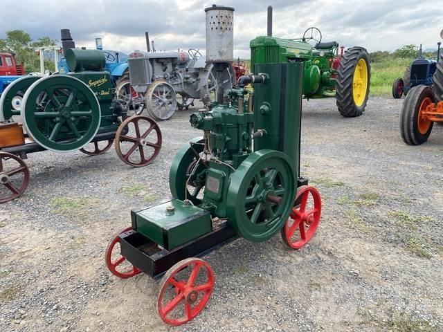  Ronaldson Bros Motorok