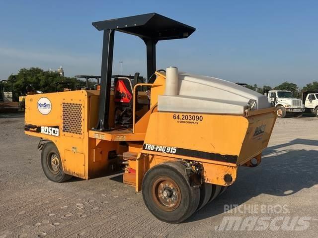 Rosco 915 Pneumatikus kerekes hengerek