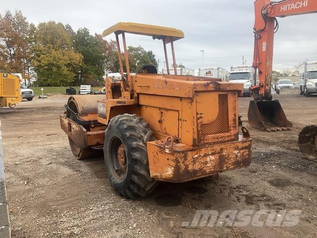 Sakai SV70TF Egydobos hengerek