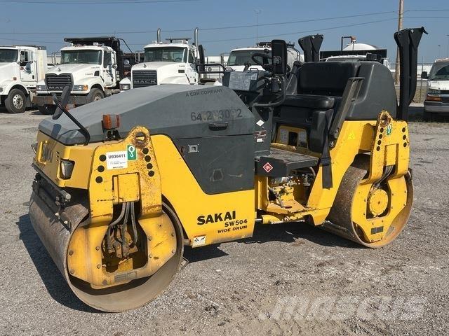 Sakai SW504 Ikerdobos hengerek